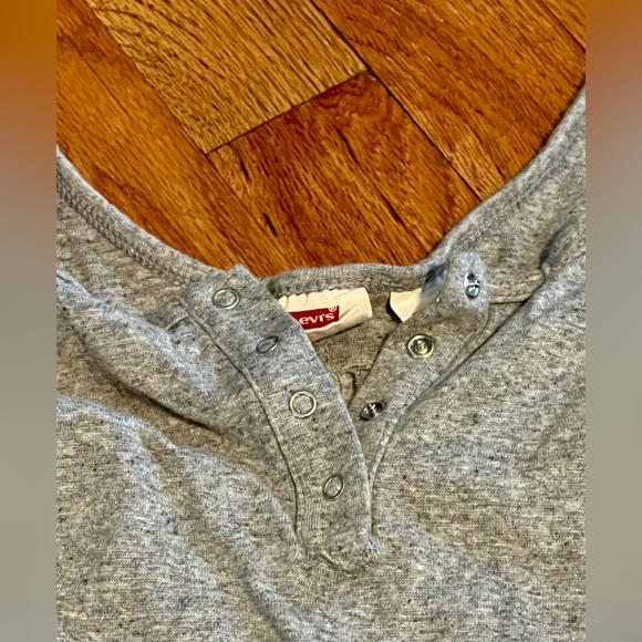 NWOT Levi’s bodysuit - Picture 3 of 4